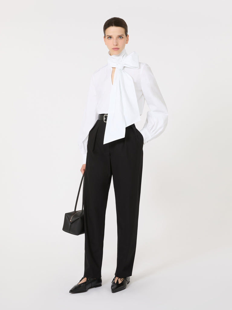 Stretch cotton blouse