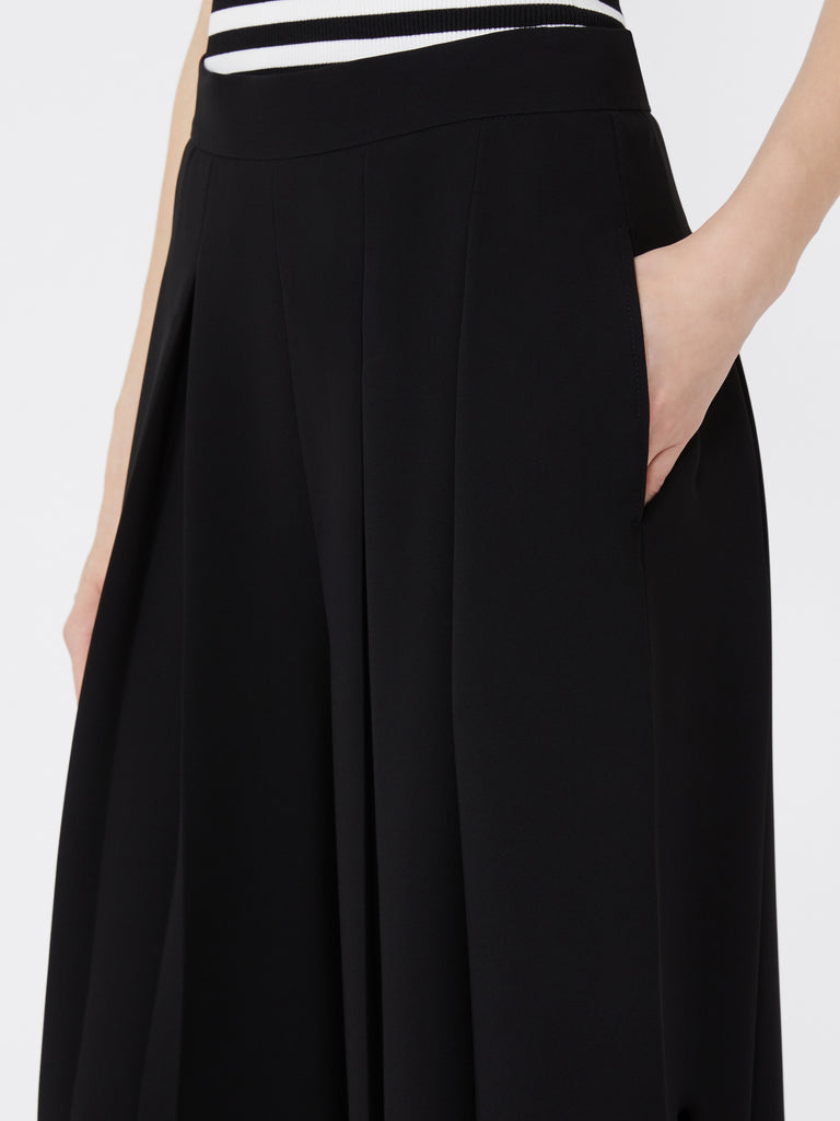 Plissé-pleated cady trousers
