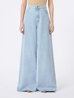 Wide-fit denim jeans