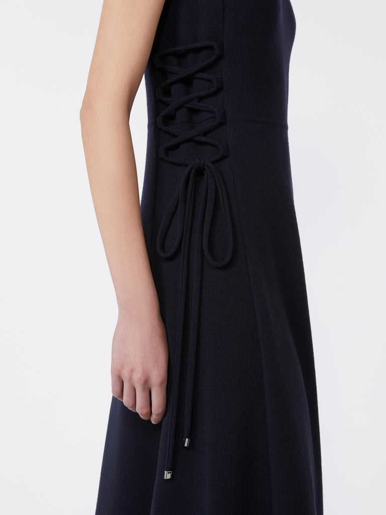 Sleeveless wool dress