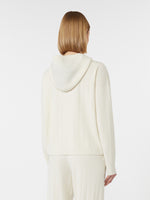 Cashmere yarn cardigan