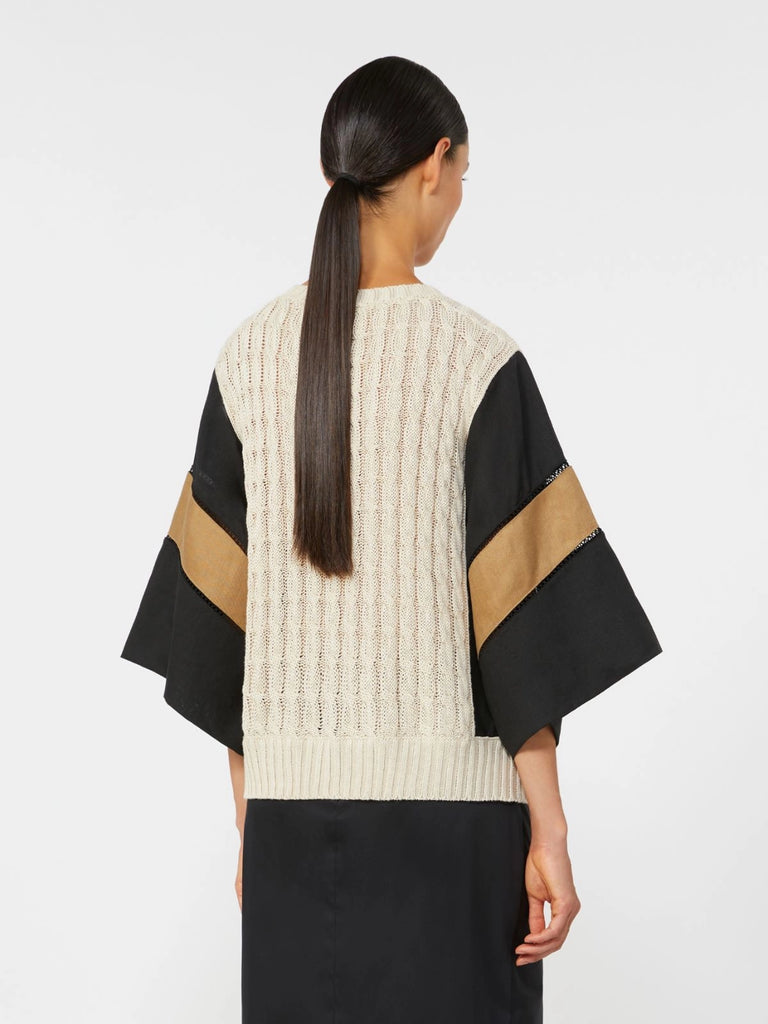 Loose-fit linen yarn sweater