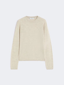 Cashmere yarn sweater