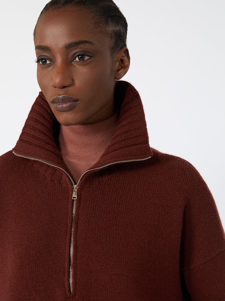 max mara كنزة برقبة عالية من خيوط الكشمير
