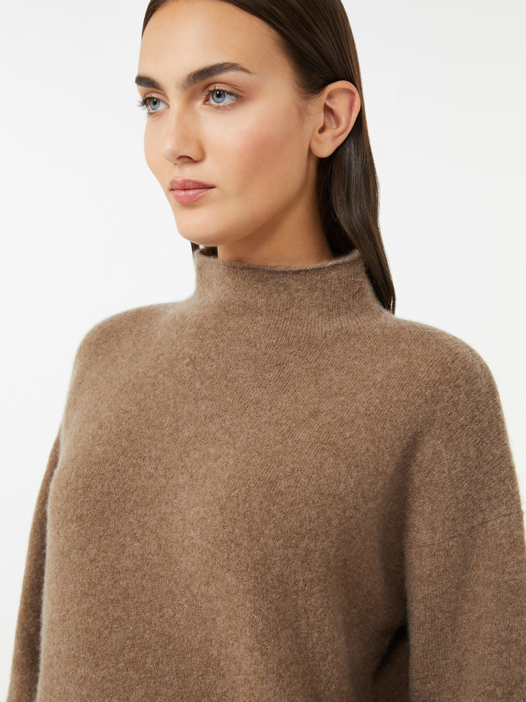 Boxy jumper in stretch cashmere yarn