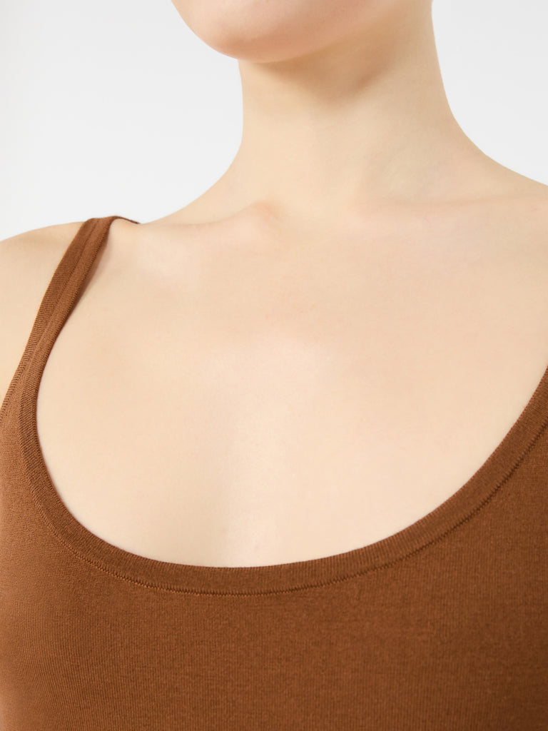 max mara sleeveless wool yarn sweater