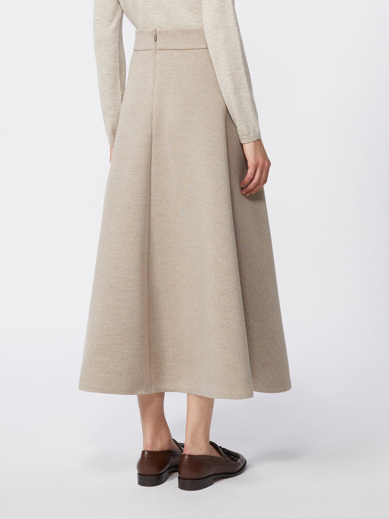 Full, tech wool skirt