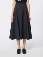 Full, tech wool skirt