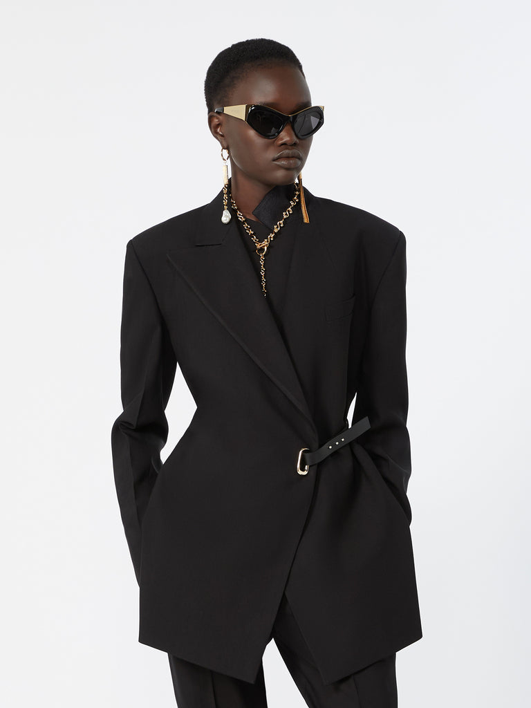 max mara بليزر بقصة كلاسيكية أنيقة بتفاصيل من الفيسكوز والجلد
