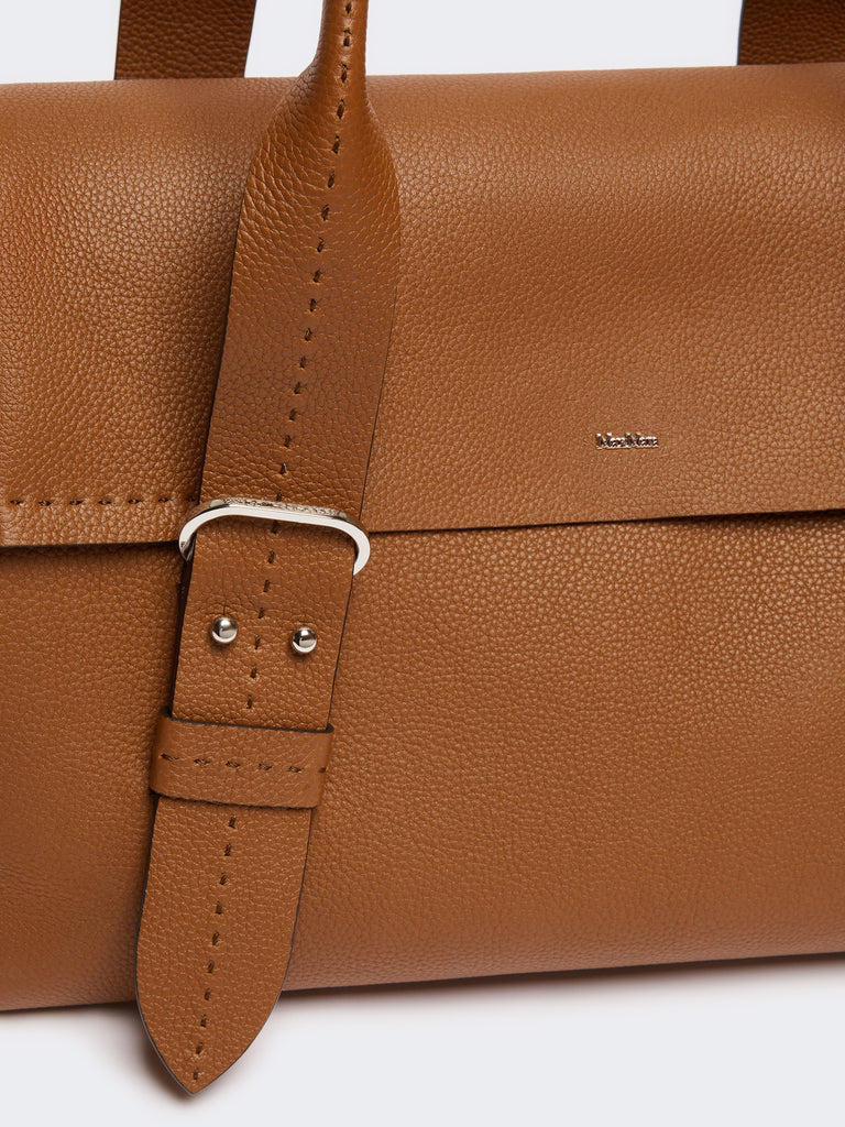 Semi-glossy leather Archetipo handbag