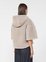 Alpaca and wool Teddy fabric boxy cape