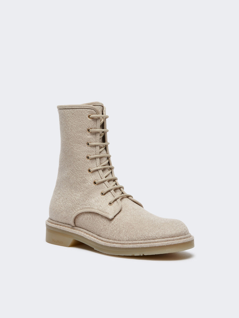 Combat boots in pure cashmere