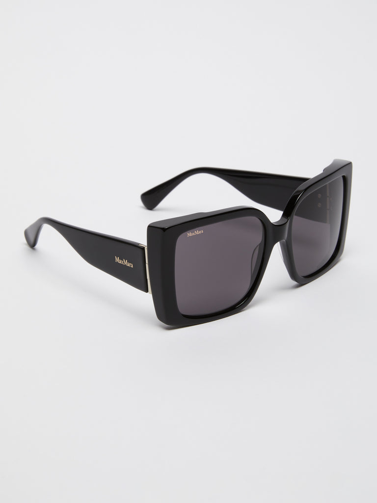 Oversized square sunglasses