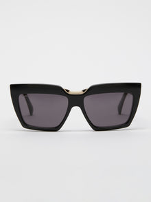 Cat-eye sunglasses