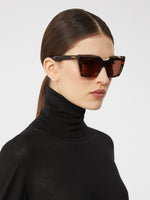 Cat-eye sunglasses