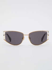 Cat-eye sunglasses