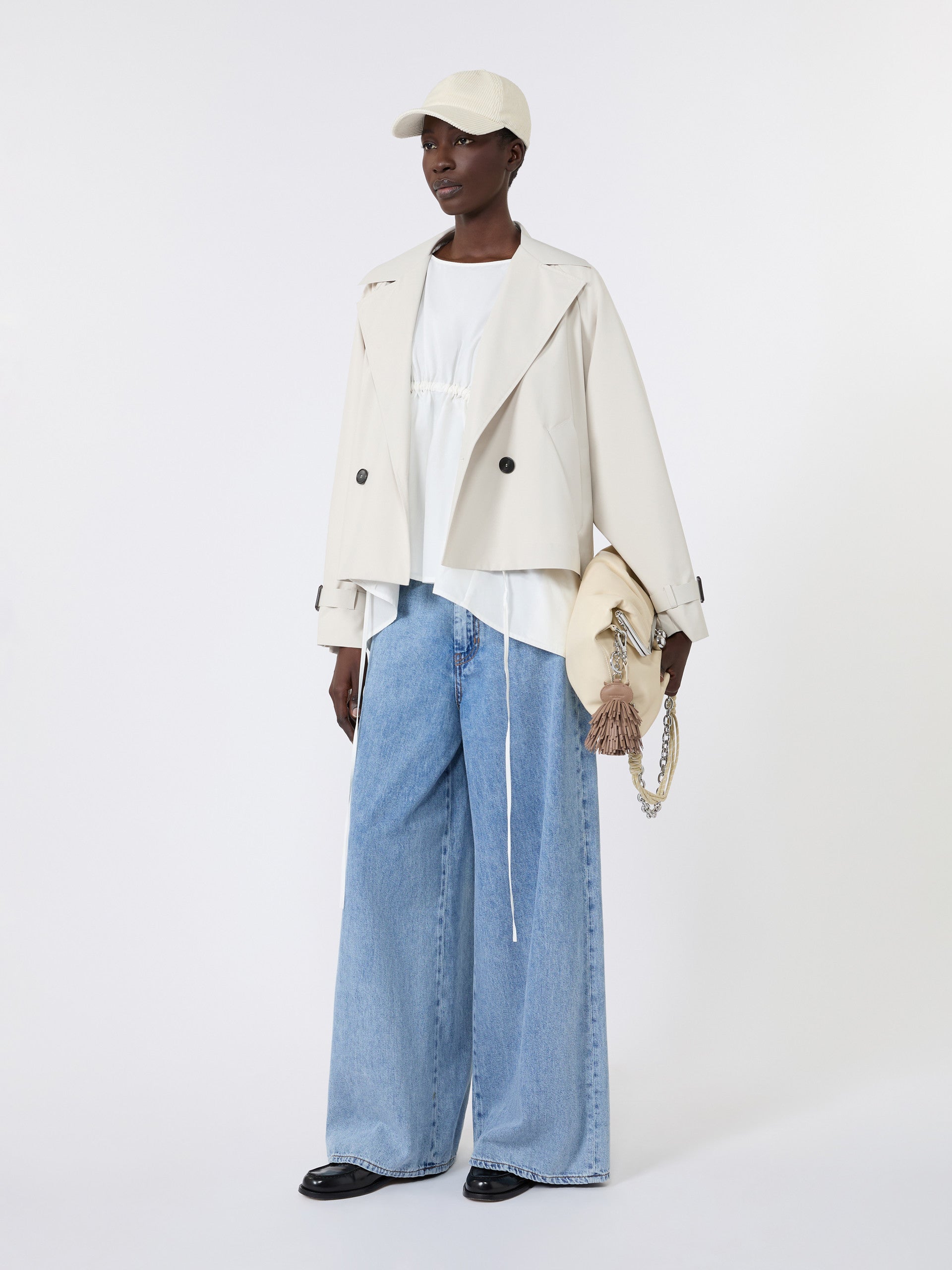 Short Water-Repellent Canvas Trench Coat for Women - Ivory - Max Mara KSA