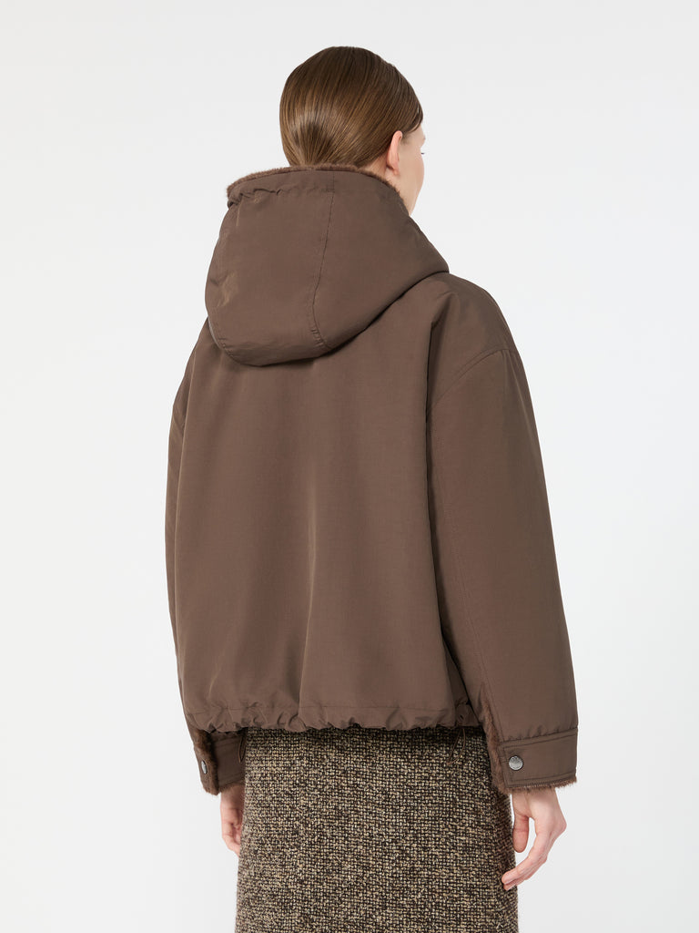 max mara جاكيت من الكانفاس الطارد للماء