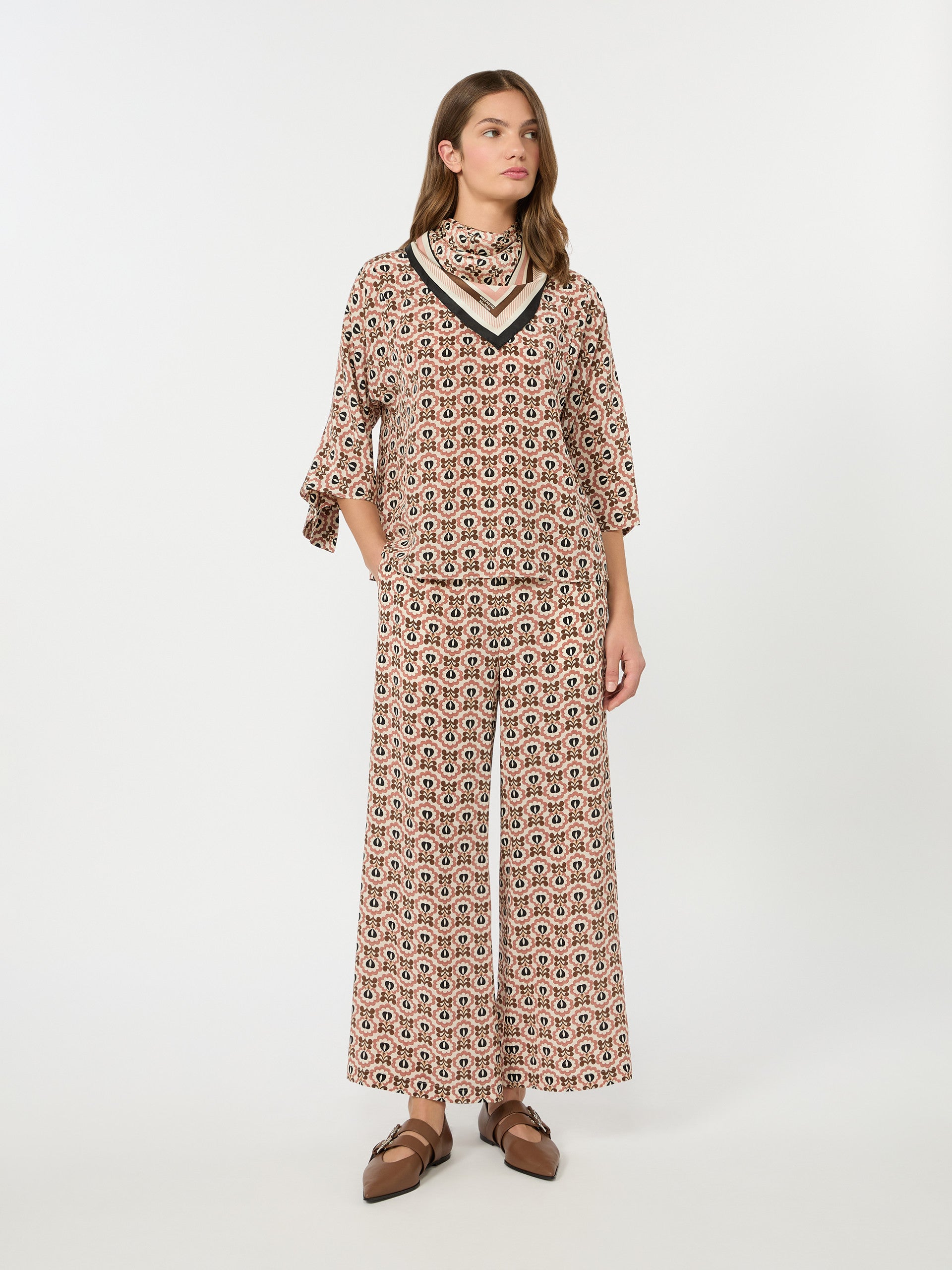 Printed Crepe De Chine Trousers for Women - Antique Rose - Max Mara KSA
