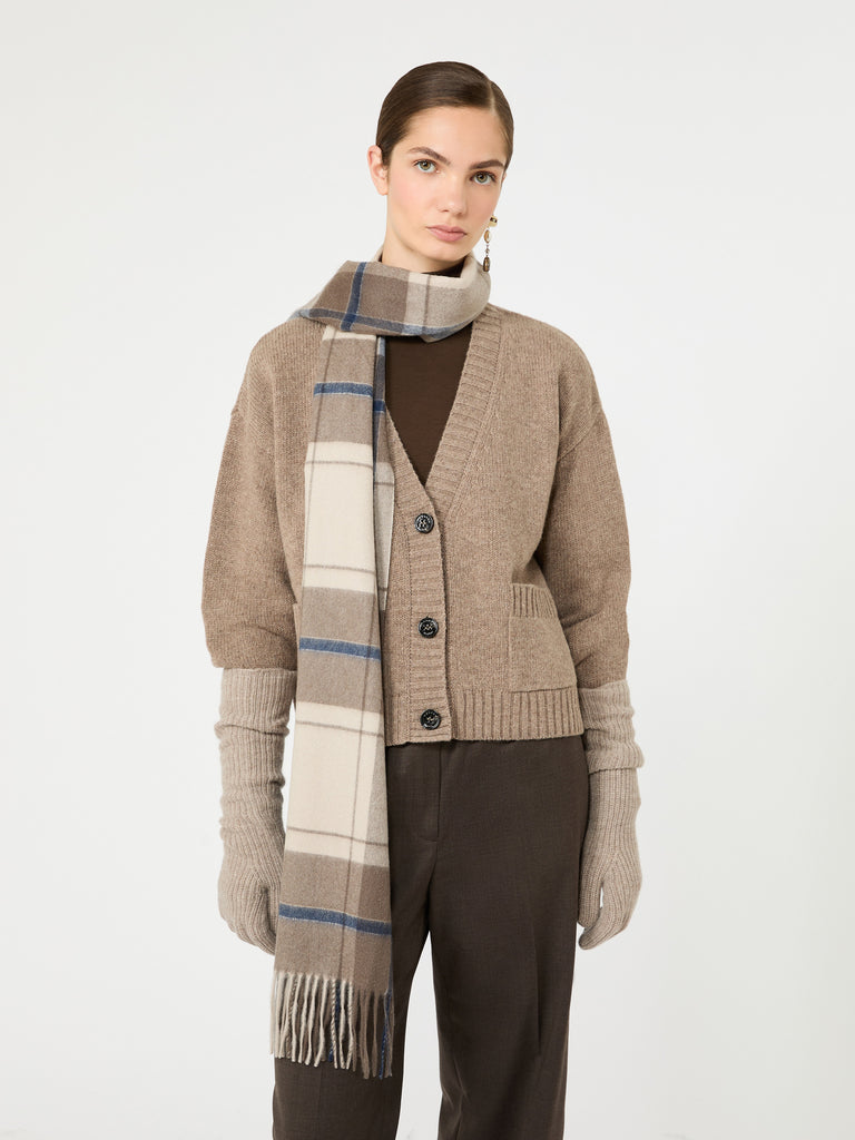 max mara v-neck wool yarn cardigan
