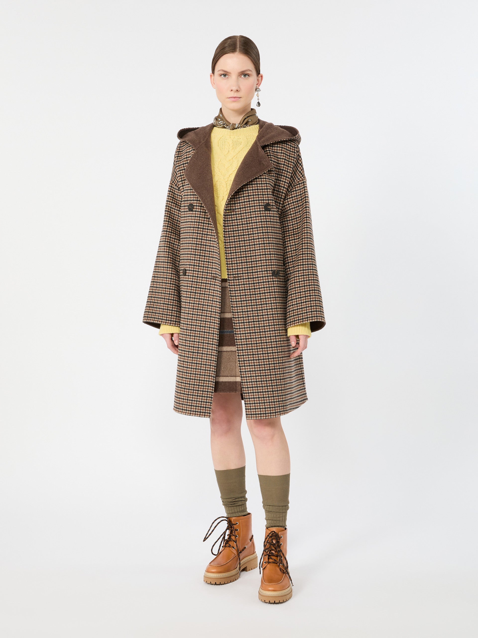 Cable Knit Wool Yarn Jumper for Women - Honey - Max Mara KSA