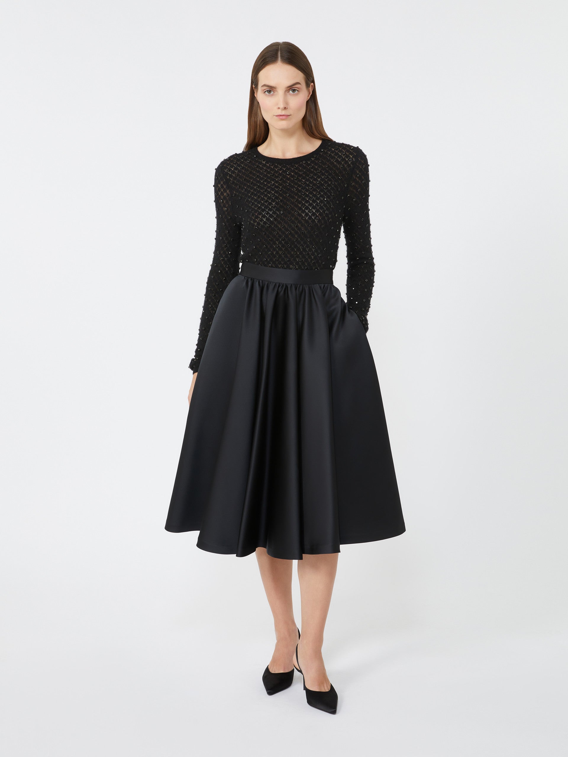 Embroidered wool and mohair yarn sweater