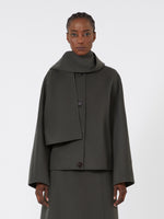 Cropped jacket in double-sided wool