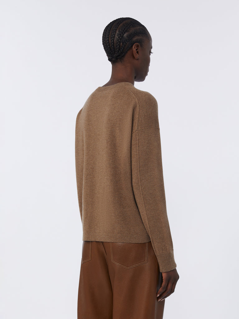 Boxy-fit wool and cashmere sweater