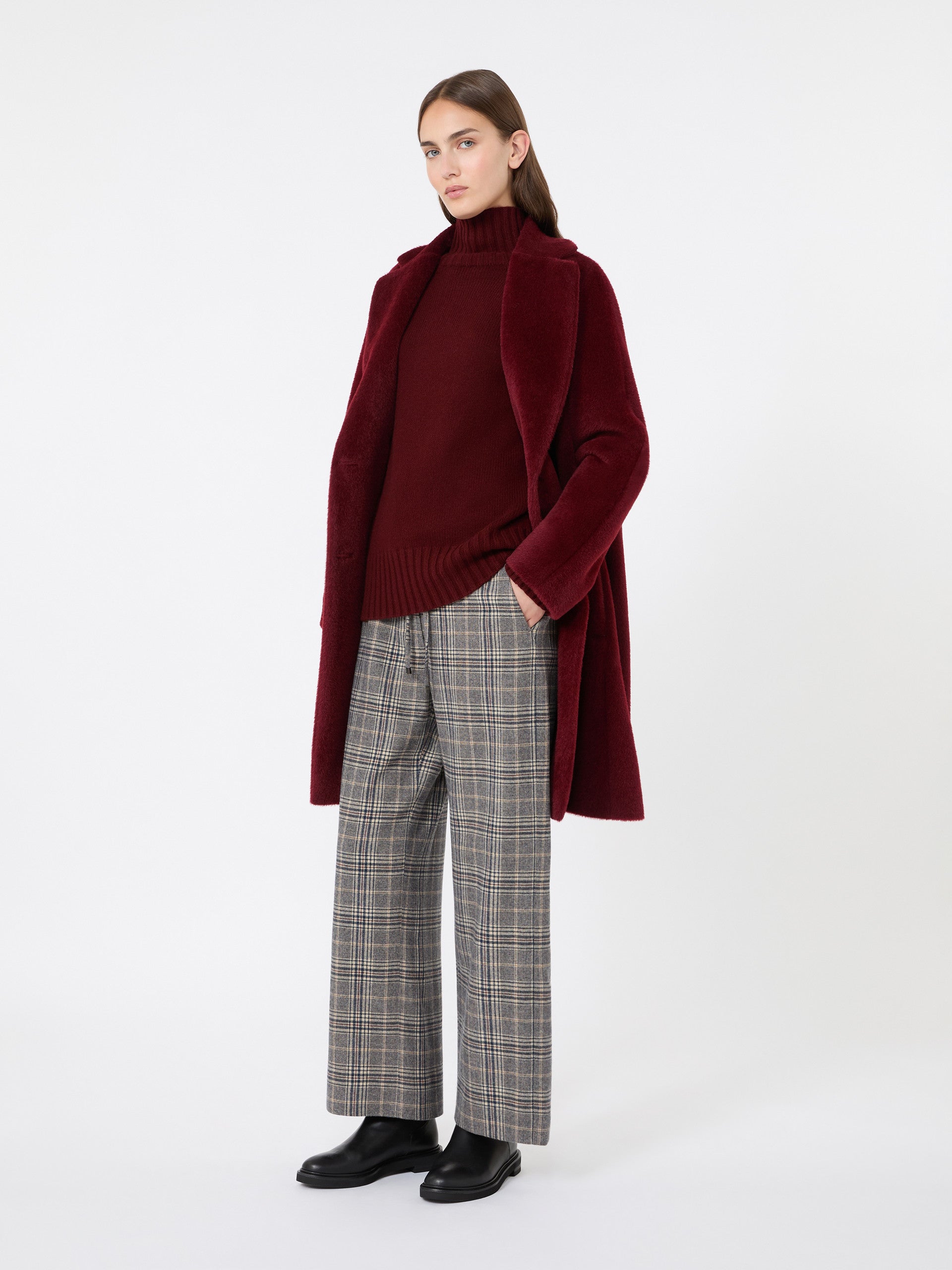 Wool And Cashmere Yarn Polo-Neck Sweater for Women - Bordeaux - Max Mara KSA