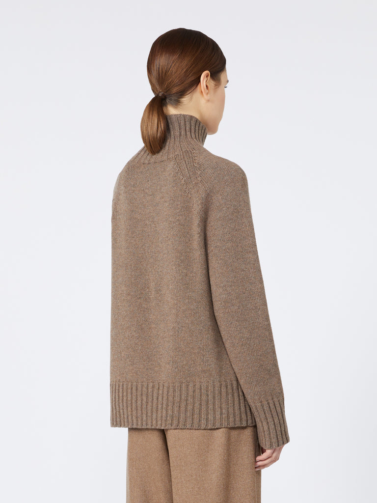 Wool and cashmere yarn polo-neck sweater