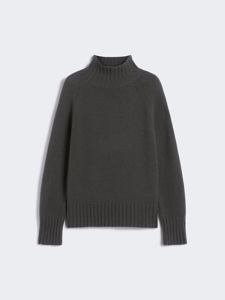 Wool and cashmere yarn polo-neck sweater