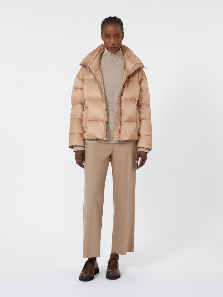 Cashmere polo-neck sweater