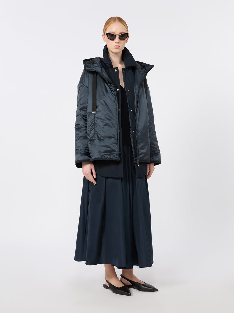 max mara oversized padded jacket in water-repellent canvas
