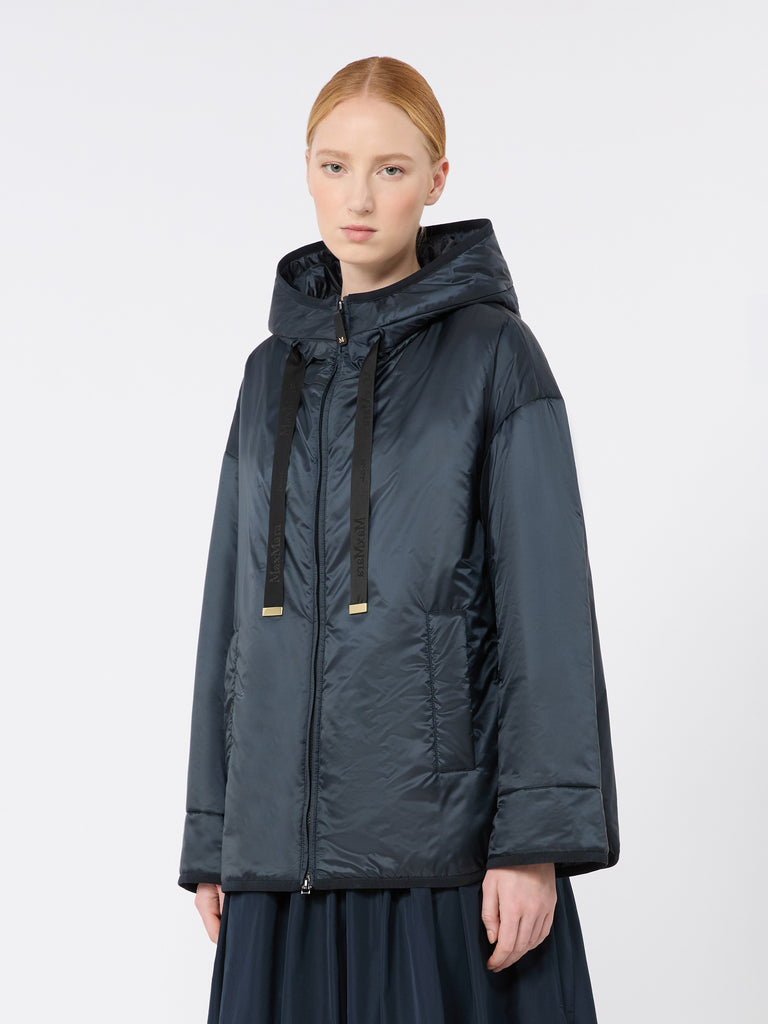 max mara oversized padded jacket in water-repellent canvas
