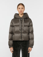 Cropped down jacket in water-repellent technical fabric