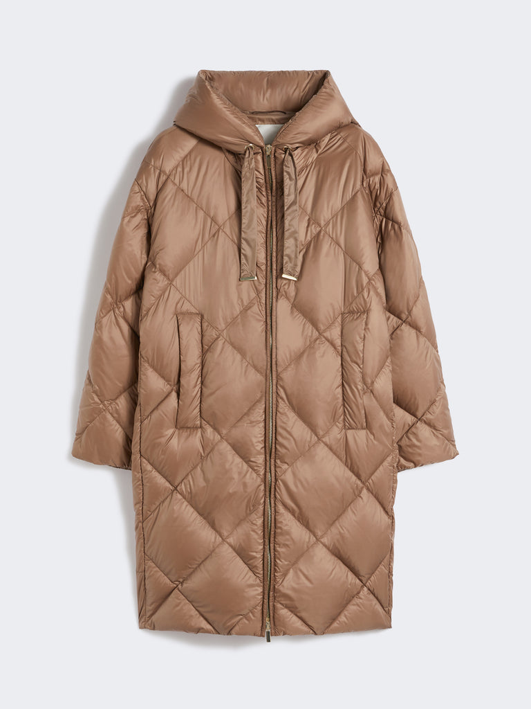 Down jacket in iridescent water-repellent fabric
