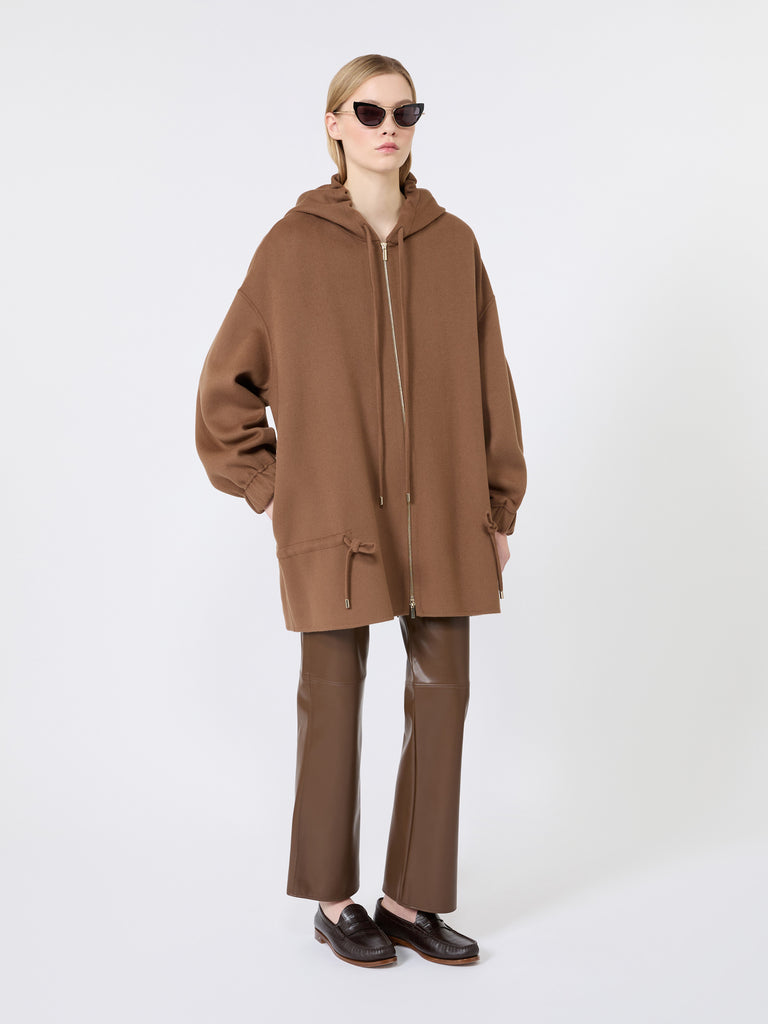 max mara بنطال بقصة ضيقة مطلي من الجيرسيه